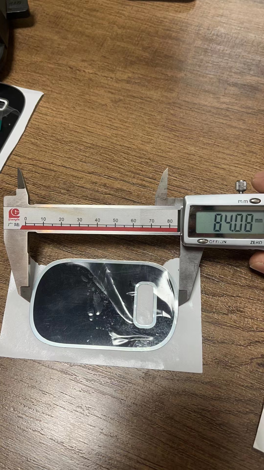 寻有接模切厂丝印加工订单的厂商，批次2万左右