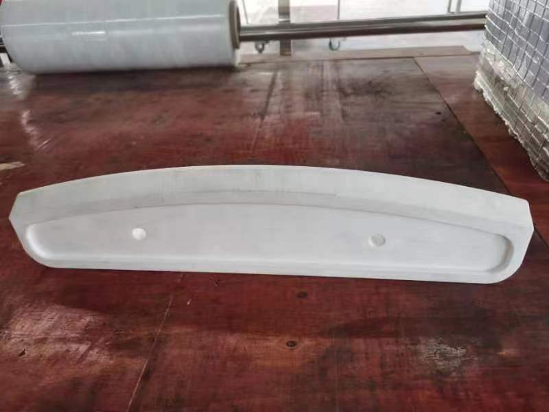 寻有做表面处理热喷氧化锆陶瓷，厚度0.3