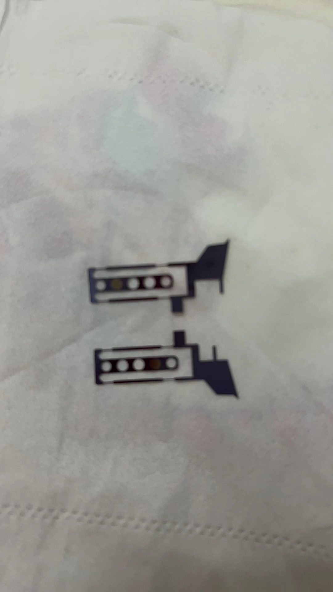 寻找能做表面绝缘处理的厂商，目前还没做过，要看效果