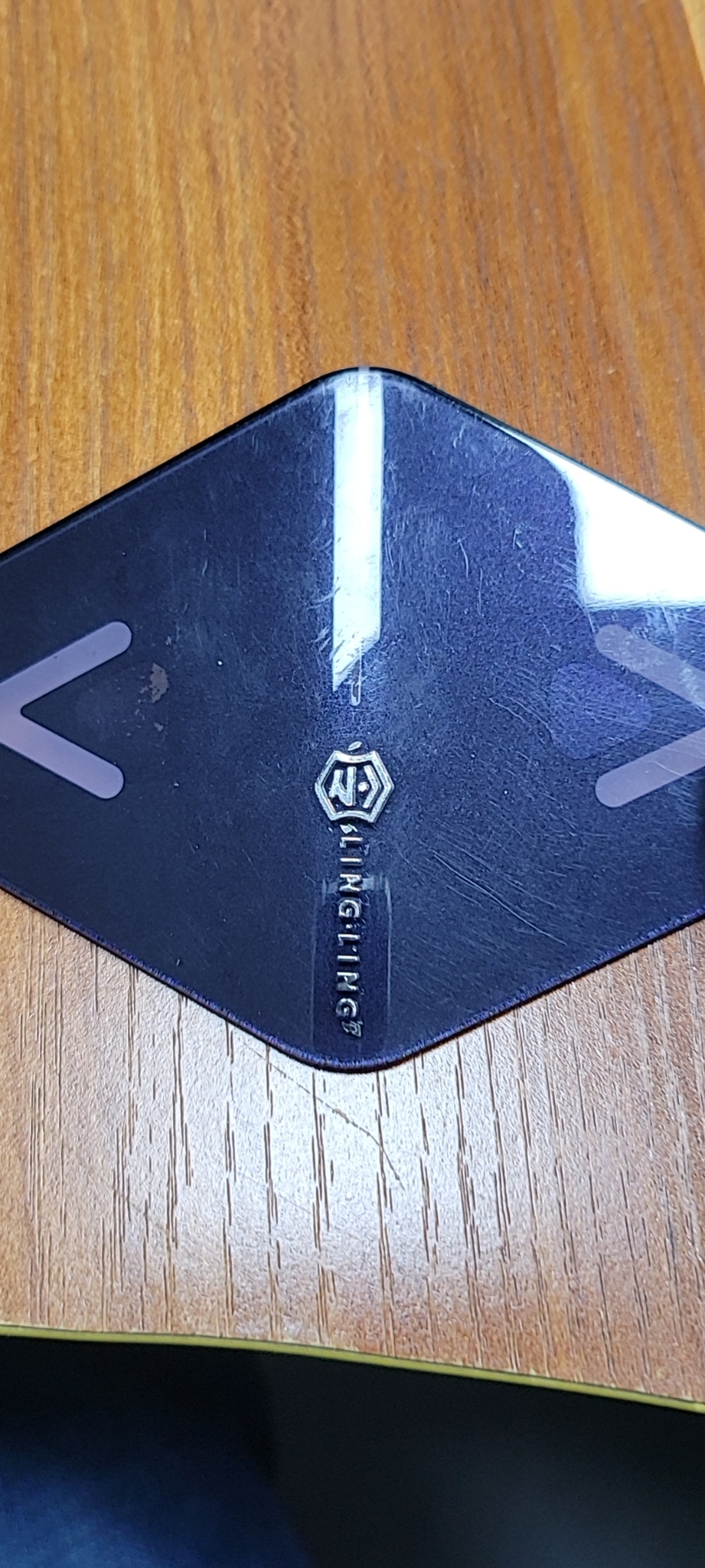 寻找东莞常平或附近的地区烫金加工厂，量现在还不确定