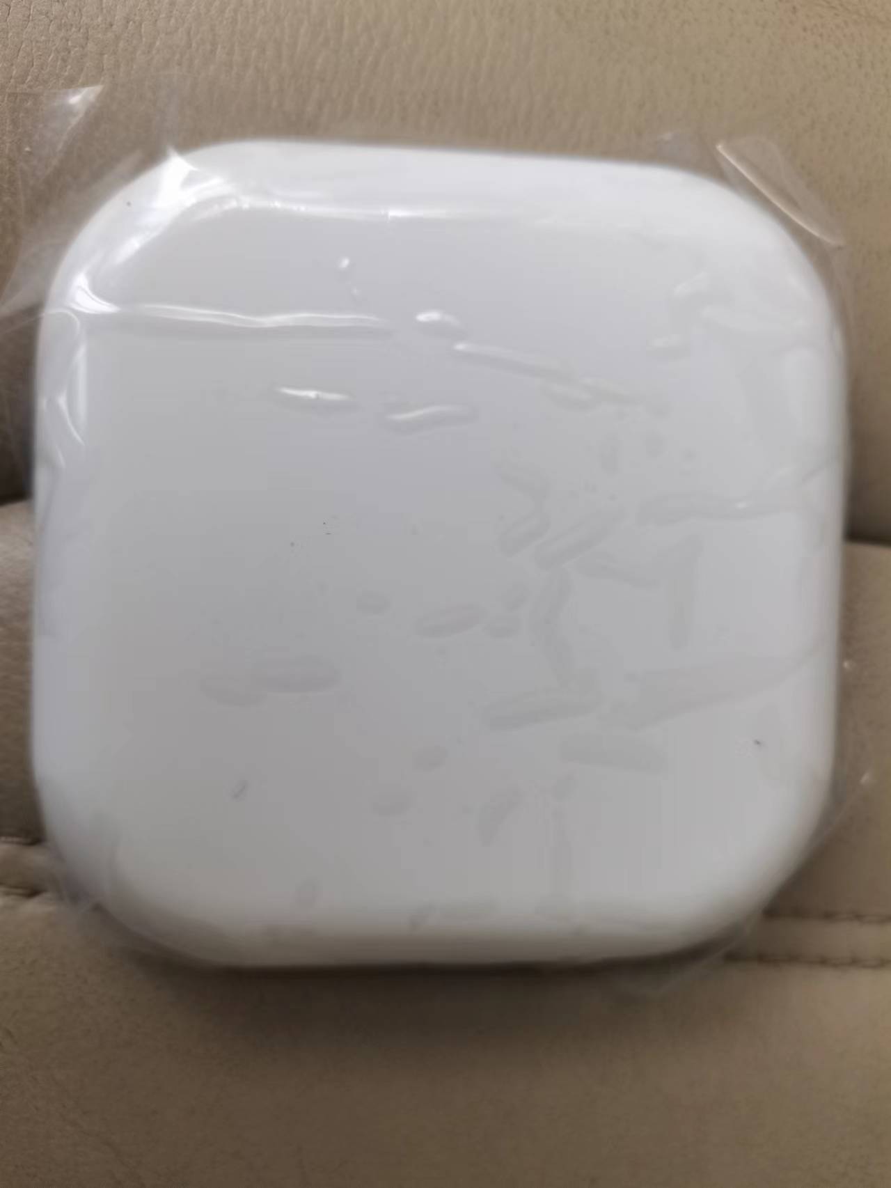 塑胶件喷油外发加工，目前订单量15000套