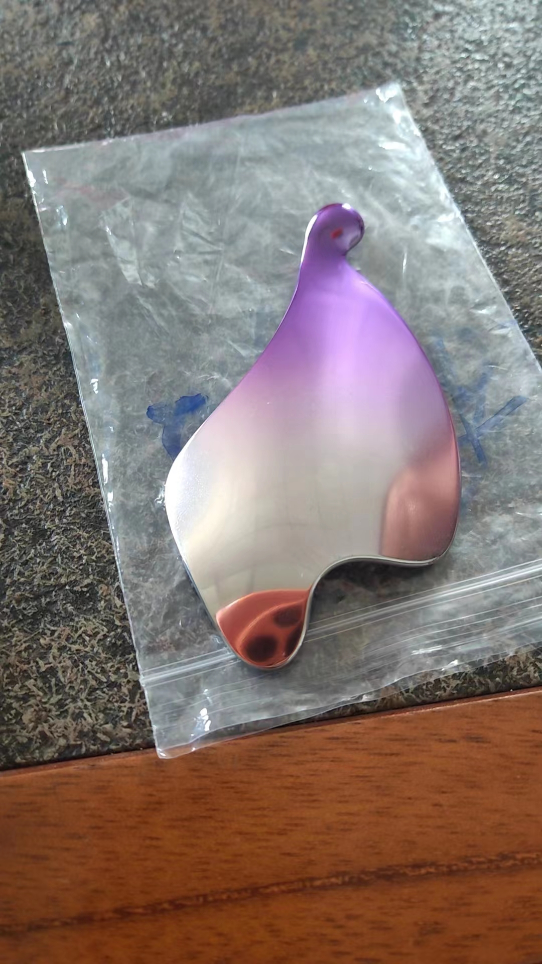 寻找东莞凤岗、塘厦或附近龙岗地区五金喷油厂