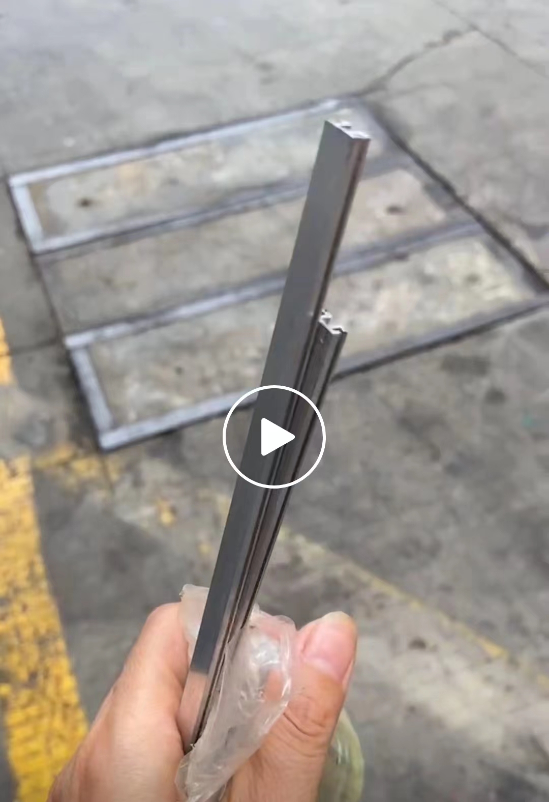 寻找电镀红古颜色厂商，刚开模，先做几百件看效果