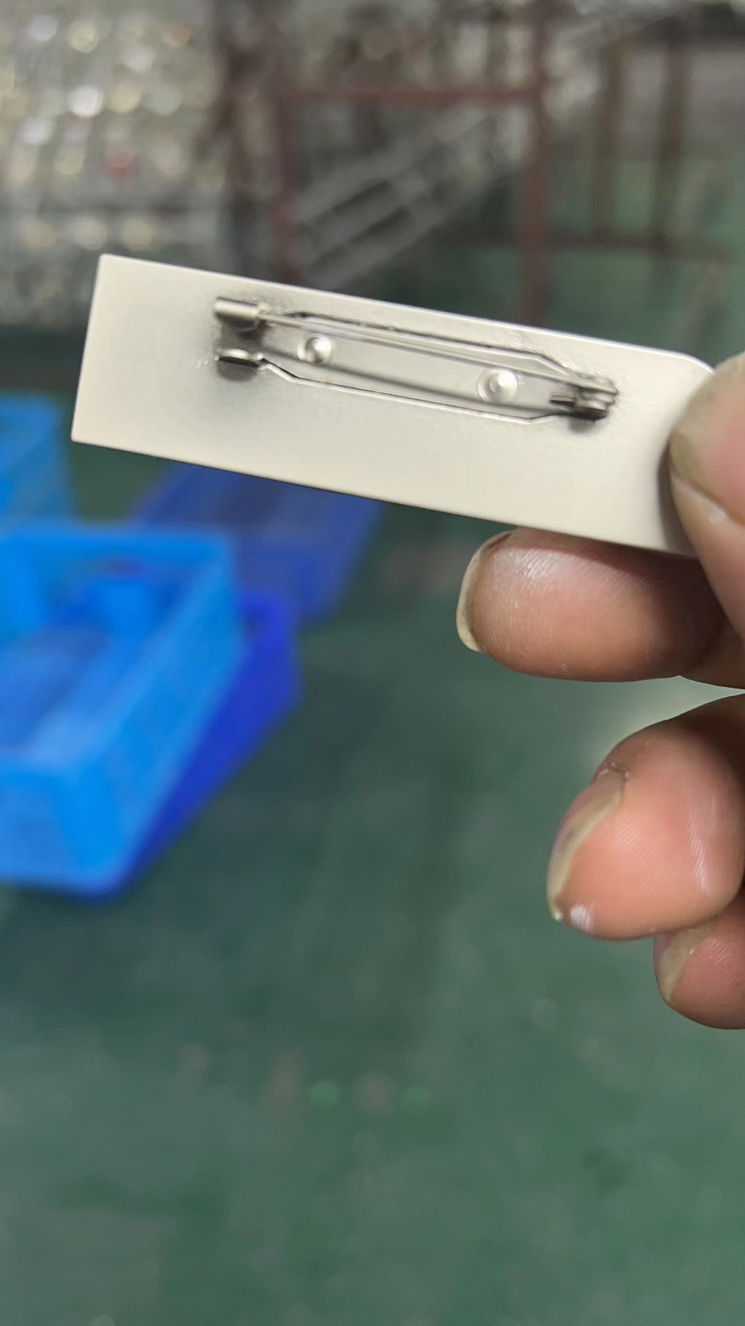 求购如图颜色烤漆油漆，要先打样给客户确认效果