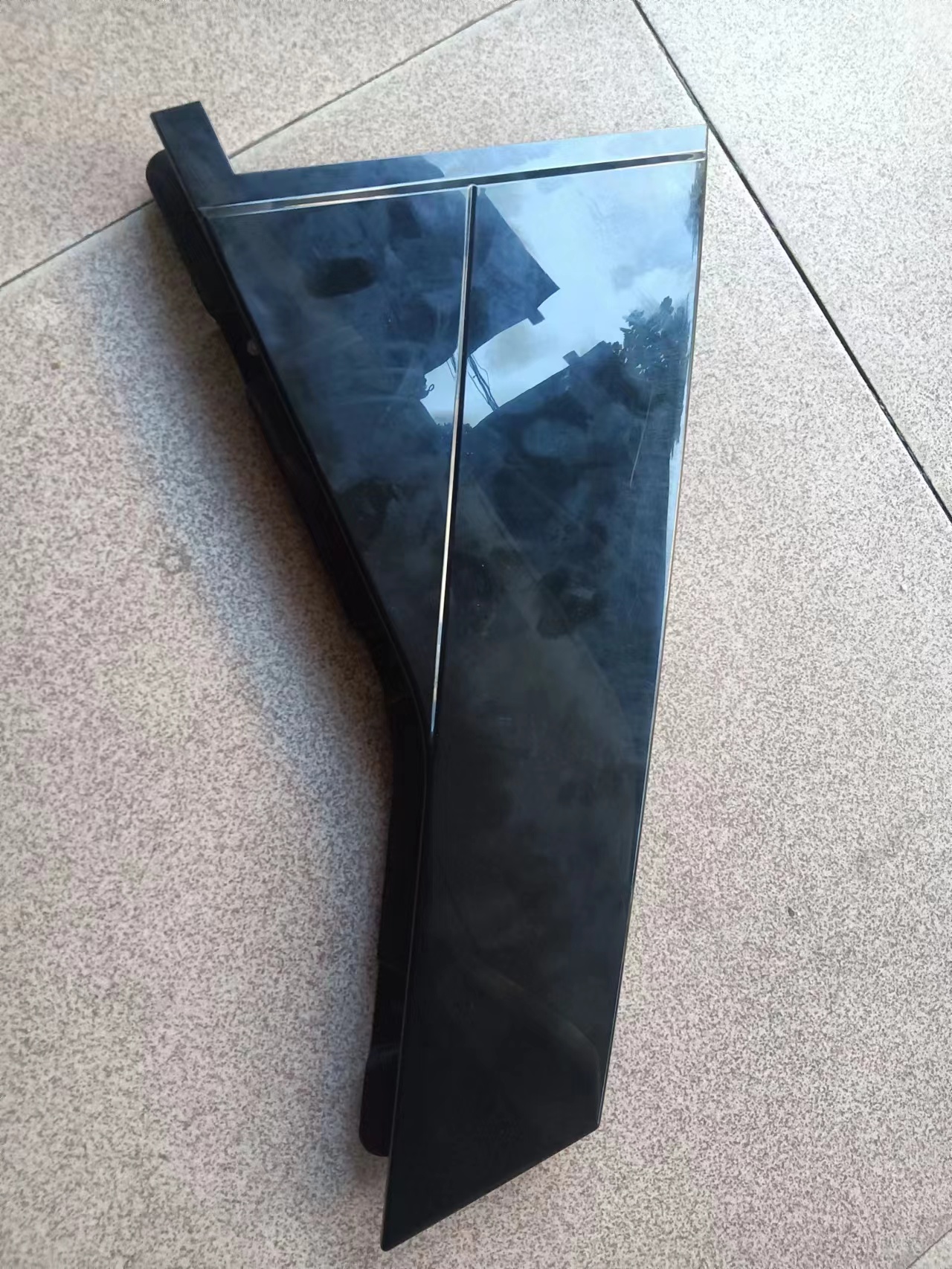 寻上门承包加工的抛光的团队/师傅，一个月十万件左右产品