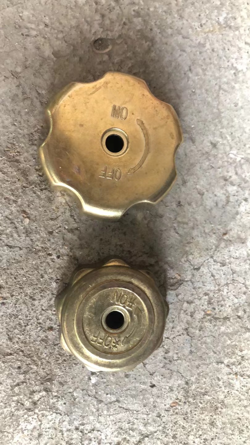 表面电泳外发加工，一次量20万件，材质是锌合金的