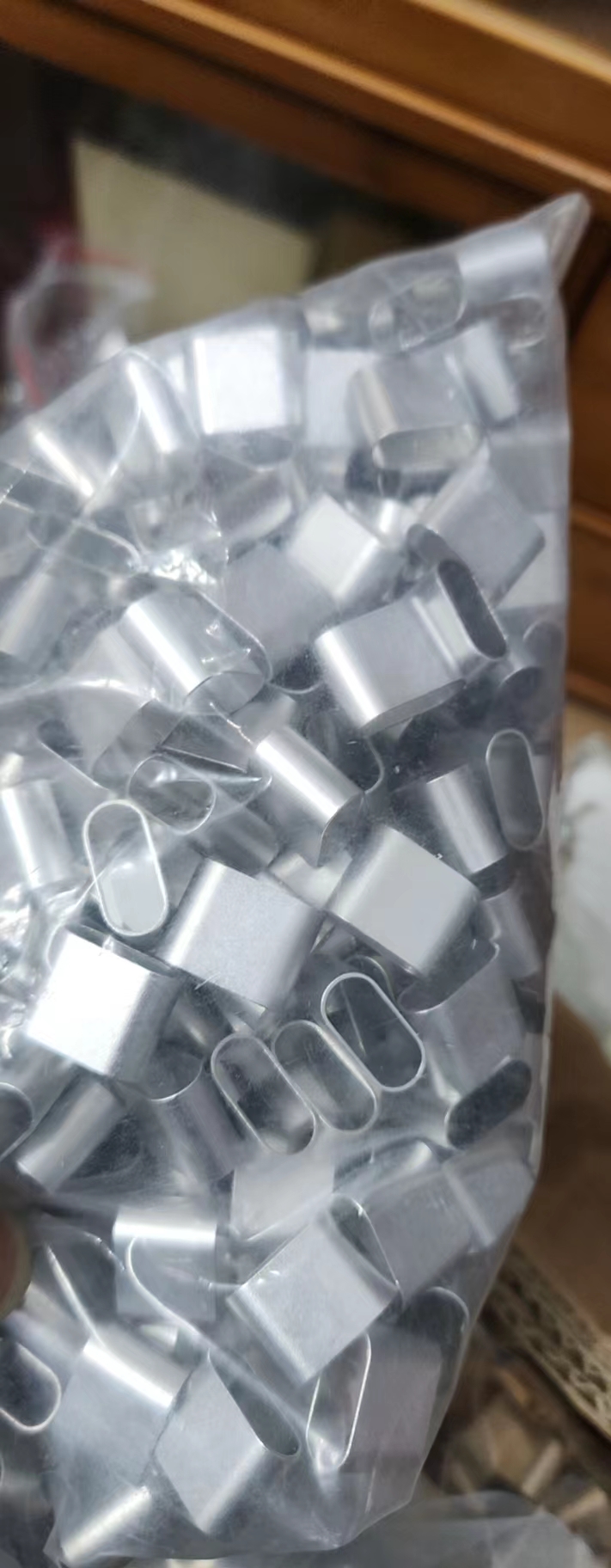 寻找喷砂氧化加工厂，量批次几千到几万件不定，看批次下的