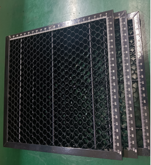 寻求塘厦周边镭雕或者丝印的加工厂，每月都有，批次几百几千不等