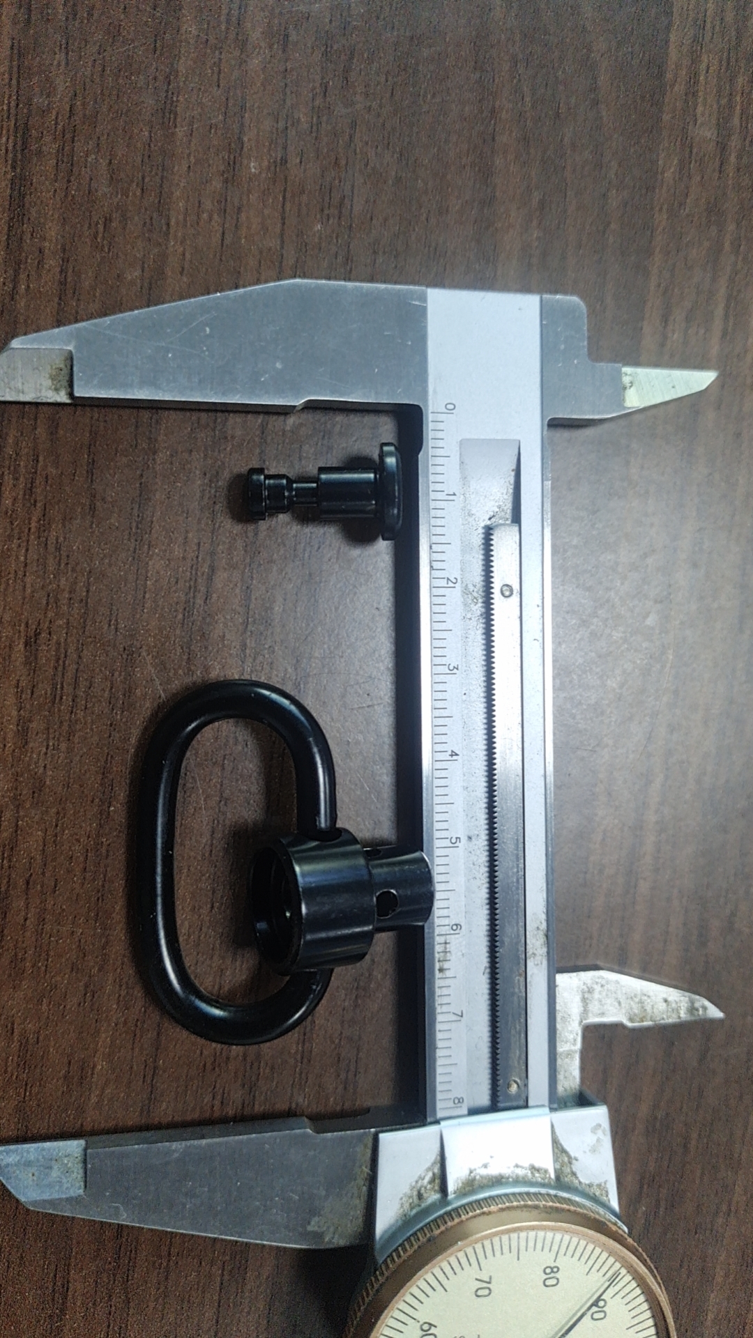 寻求电泳以及喷油的加工厂（不要求一体的），目前手上有3万套