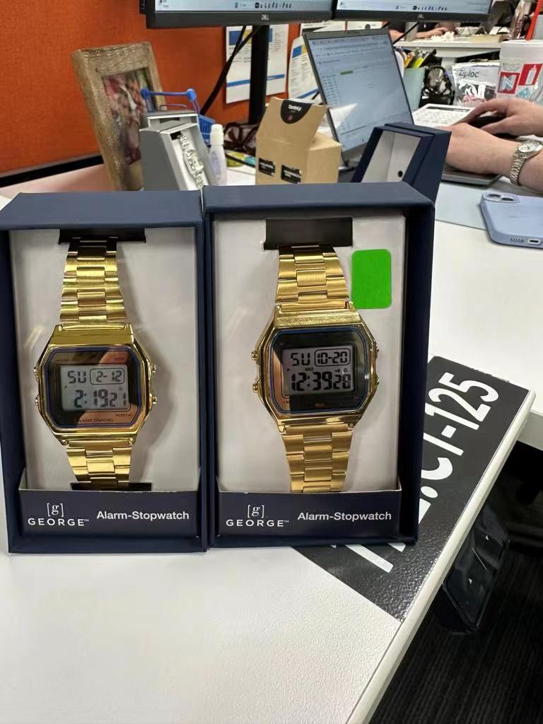 寻求松岗周边电镀仿金色的加工厂，做水镀，一个月有十几万件