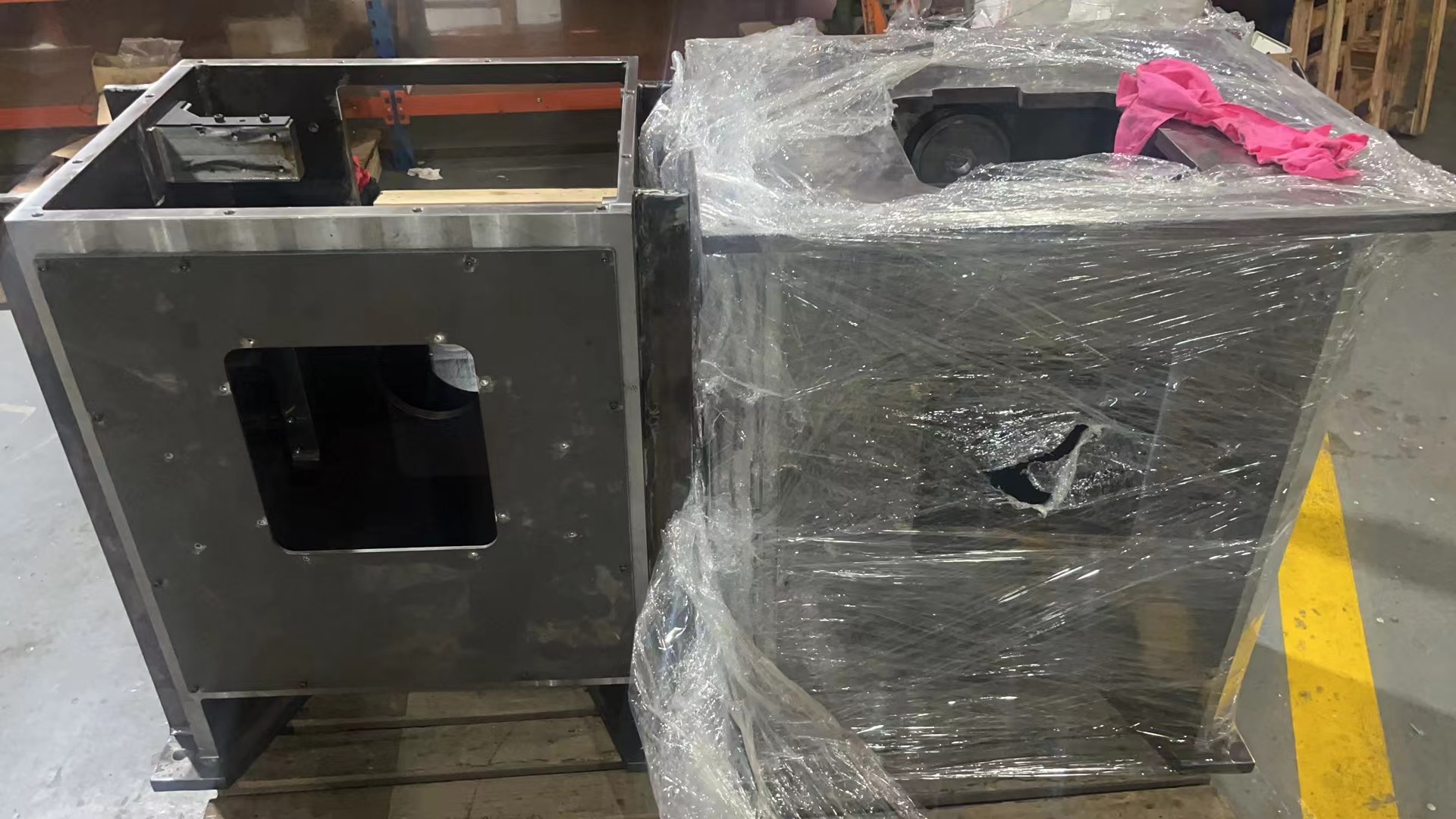 寻珠三角地区做镗床或者卧铣加合作的加工厂，有将近20张工件