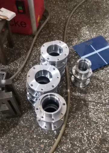 寻大岭山周边电镀铬以及发黑处理的加工厂，长期订单量