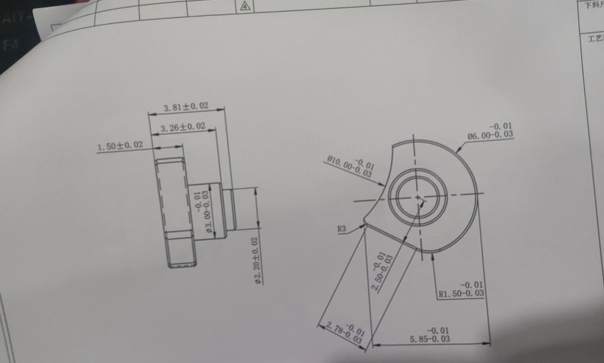 寻车铣复合配合的加工厂，数量一万件，材质是白色赛钢，如图件