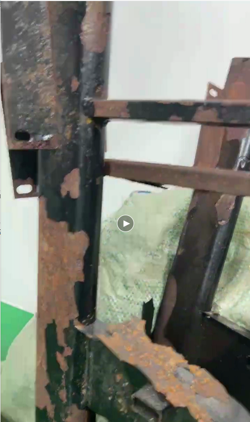 寻喷粉加工厂，批次量有两千，如图，铁材质，帮朋友找的