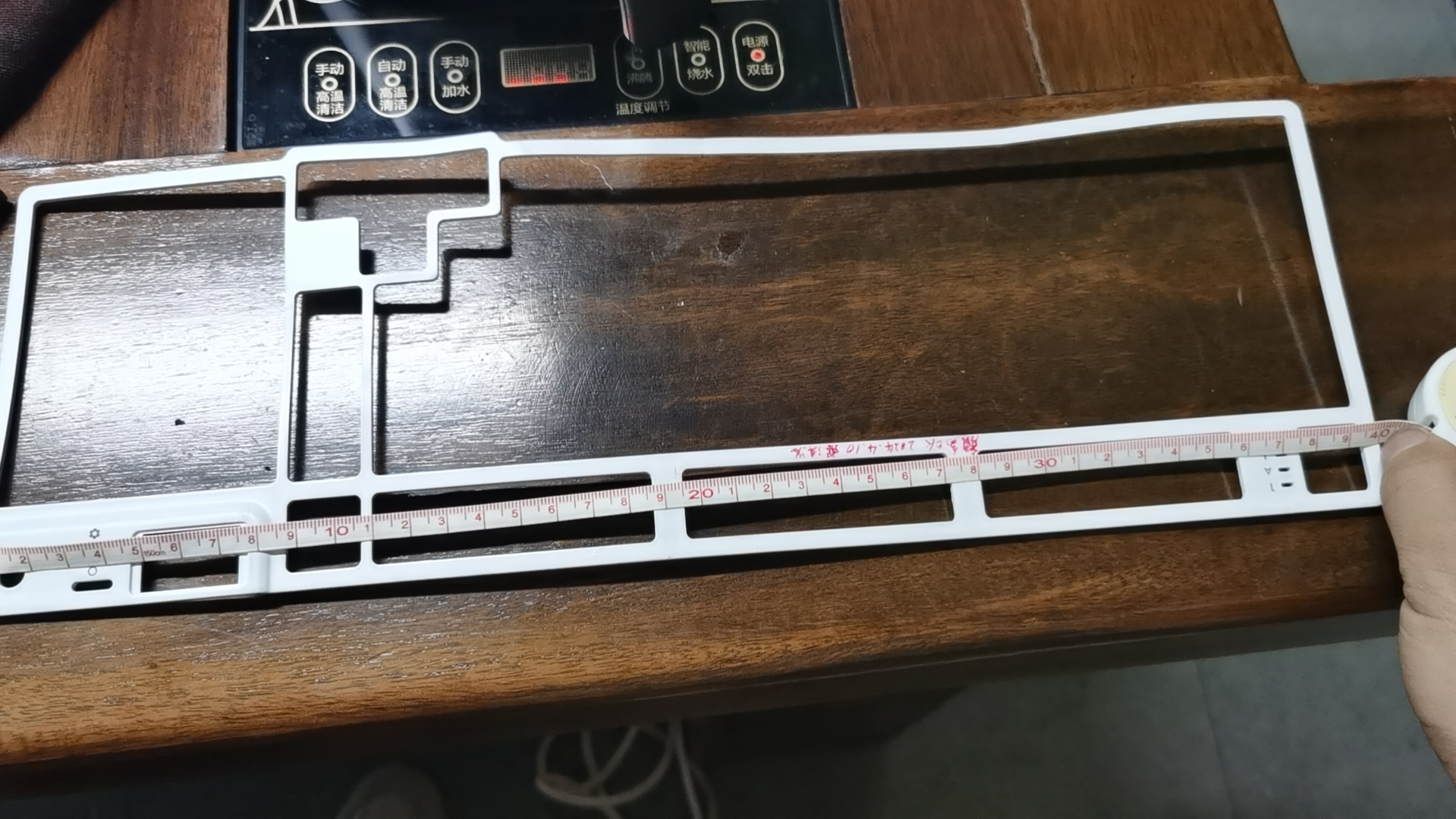 寻求喷油合作的加工厂，批次都有几千件，有货的，铝合金材质