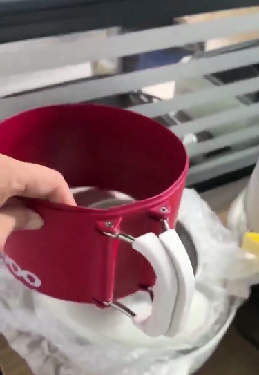 寻水转印或热转印工艺的加工厂，接下来几个月量不低于6万，如图，塑胶材质，