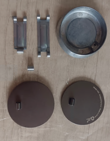 我司找锌合金压铸件的抛光加工厂，数量每周三千套，一套六个件，