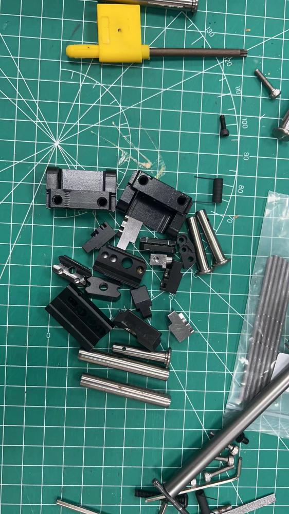 寻找深莞近观澜附近铁件镀黑铬加工厂，目前量有几百套